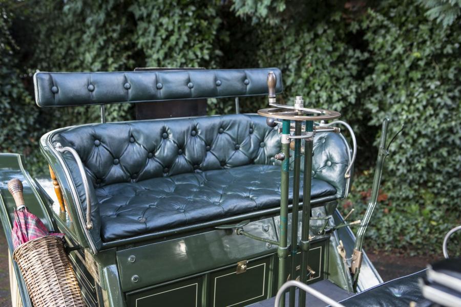 Интерьер Benz 4/12 PS 1900 года  (фото 4 из 9)